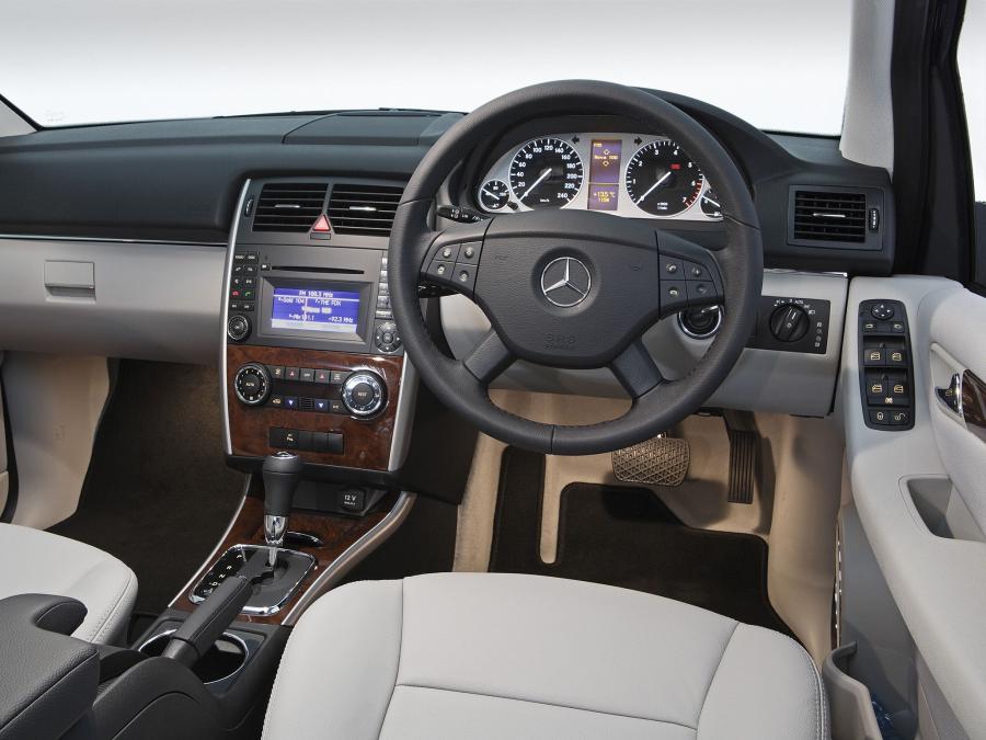  Mercedes-Benz B200 2008 года  (AU) (фото 14 из 18)